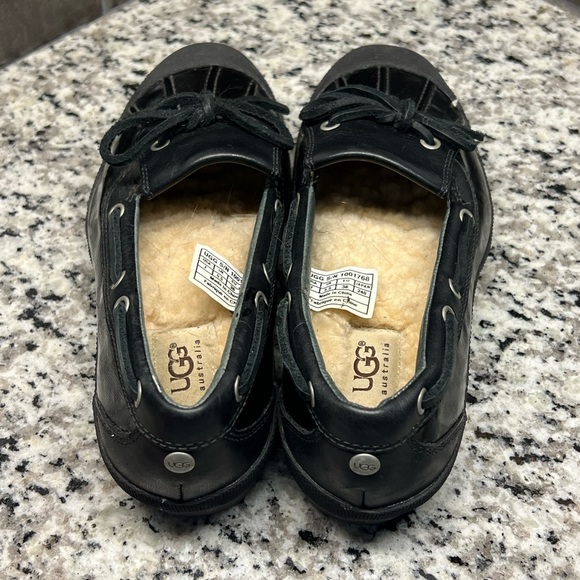 UGG Ashdale black duck shoes, sz 7 - Picture 5 of 8